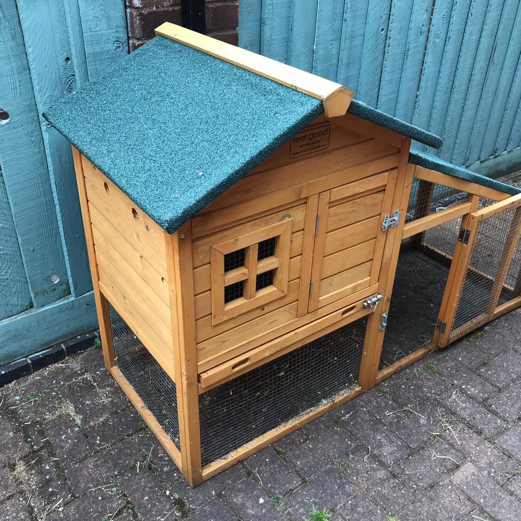 Rabbit hutch and run + more in CV3 Coventry for £60.00 for sale Shpock