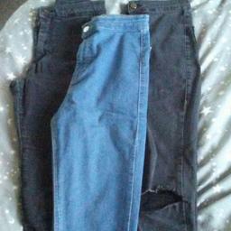 2 black, one with knee rips. One blue pair.  All 28waist 32leg. Good clean condition.