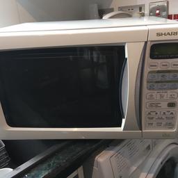 Sharp Microwave - used but still works perfectly (replacing as redoing the kitchen)

Model: R-254