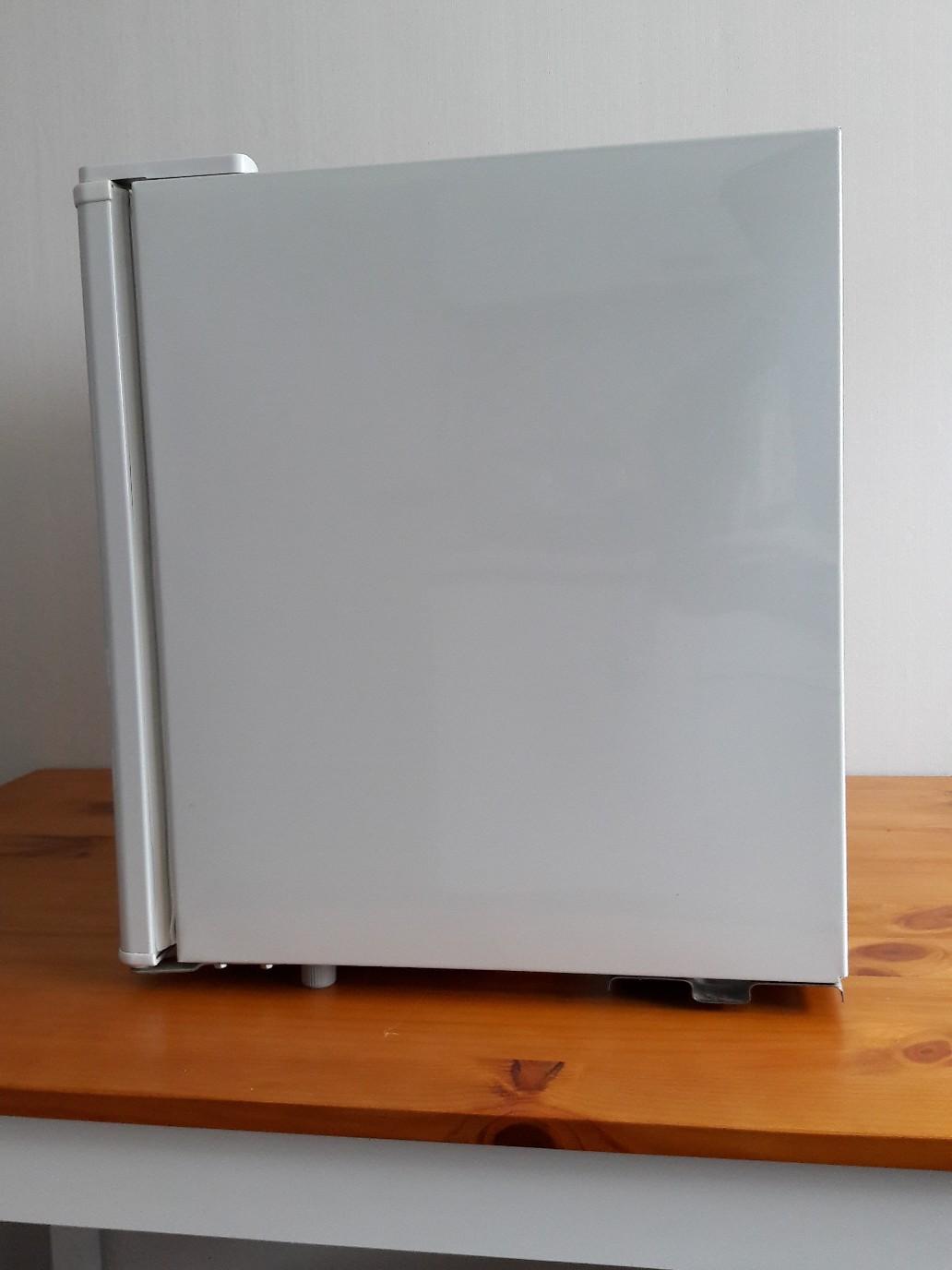 Matsui mini fridge in SW18 Wandsworth for £50.00 for sale Shpock