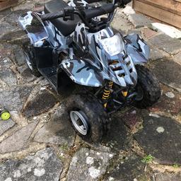 This is a junior sized quad 

Currently out of use but so easy to fix 
It has a Honda c90 engine in it 

All it needs done to it is 

All four wheels need to be put back on ( can be done at a tyre shop) 
A new battery (around £50)

It’s great little quad it’s electric start and it’s automatic 

Let me know if you need anymore info