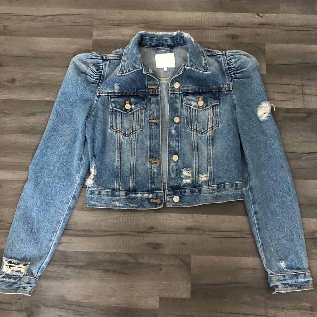 Puff sleeve hotsell denim jacket zara