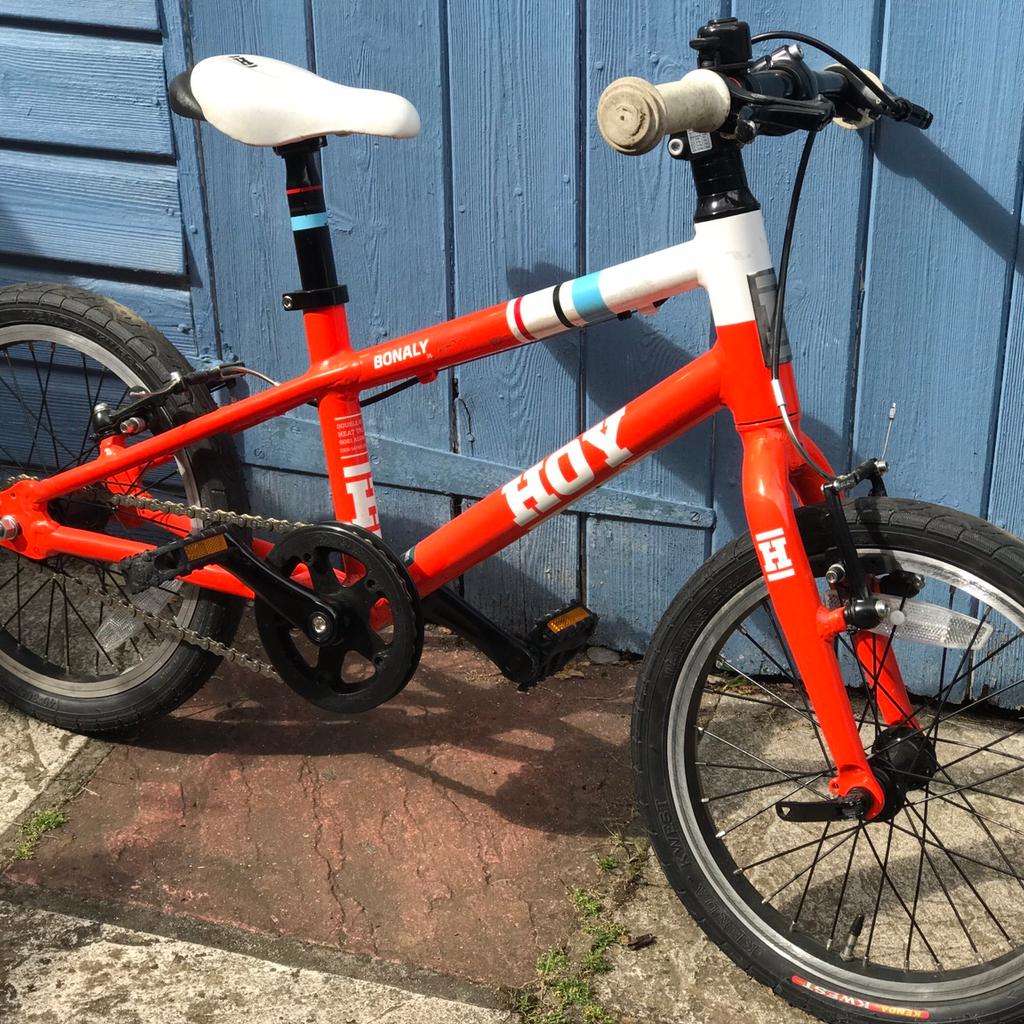 Hoy Bonaly 16 children bike 50 in N16 London for 50.00 for sale