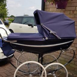 Beautiful vintage silvercross pram
Needs to be seen to appreciate how beautiful it is
Please bare in mind this is a very large pram and doesn’t dismantle.
Collection only.