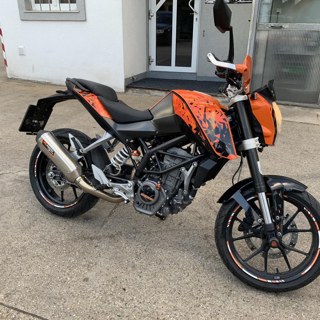 KTM Duke 125 in 2351 Gemeinde Wiener Neudorf für € 2.400,00 zum Verkauf Shpock AT