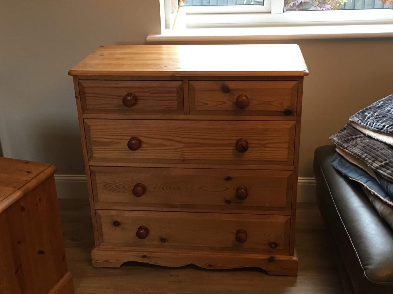 Large Pine Chest Of Drawers Used In SO31 Fareham F R 80 00 Zum   5d3303657e95aa64d8ac9fae