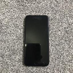 iPhone 7 32GB Matt black mint condition no scratch fully look after phone comes with charger