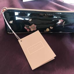Small ted baker pencil case
Brand new

Collection only
Le4