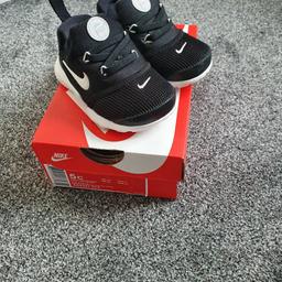 Nike trainers infant size uk 4.5
have been worn but in very good condition