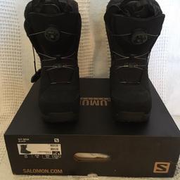 Thank you for viewing my daughters Salomon ivy boa snowboard boots Uk 6.5 I brought these for my daughter 10 months ago tried on in the shop and not been worn since as she’s not snowboarding anymore they’re a beautiful pair of boots I gave £170 for them she doesn’t want them as she’s getting rid of all her gear I will post for extra depending on where you are thanks for viewing them please understand postage is extra not included with the price and I’m not accountable if sent by mail