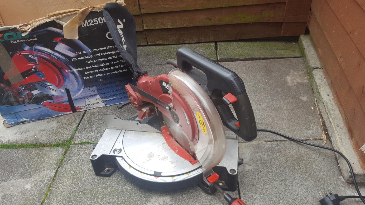 Rexon compound mitre saw spares or repair in NE28 Tyneside for £10.00