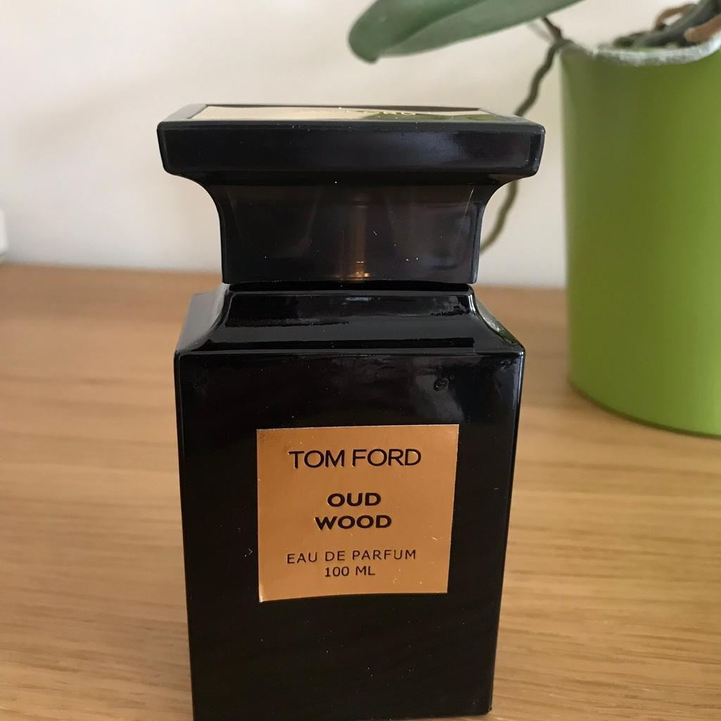 Tom ford oud wood gold online label