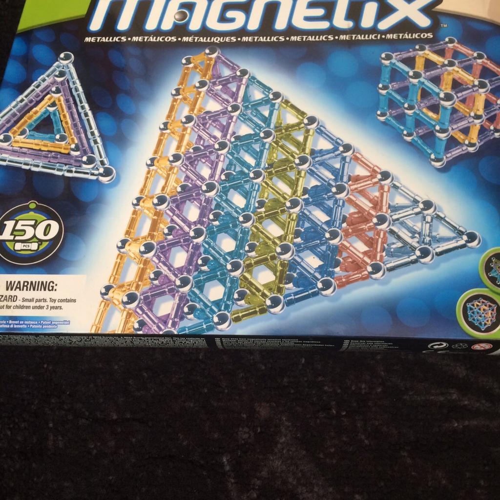 Magnetix 150 piece store set