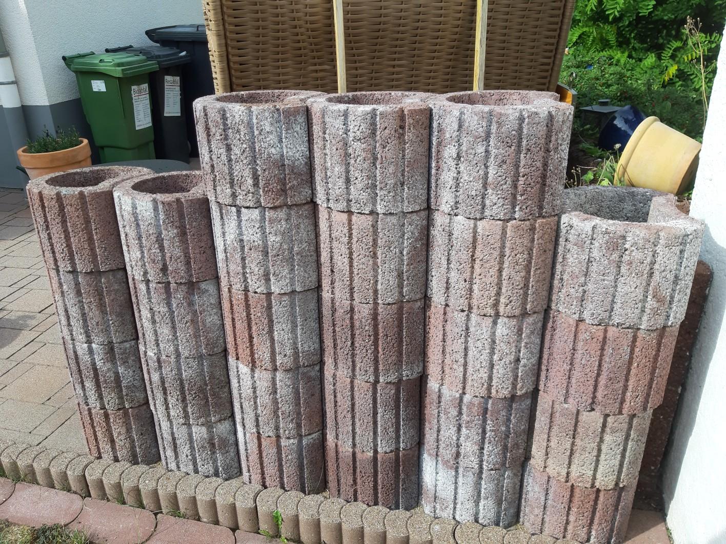 Pflanzsteine zu verschenken!!! in 67487 Sankt Martin for free for sale