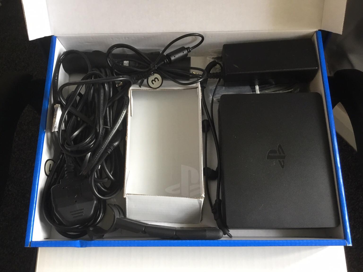 PlayStation Gaming Chair and VR Set in NE37 Sunderland für 200,00 £ zum ...