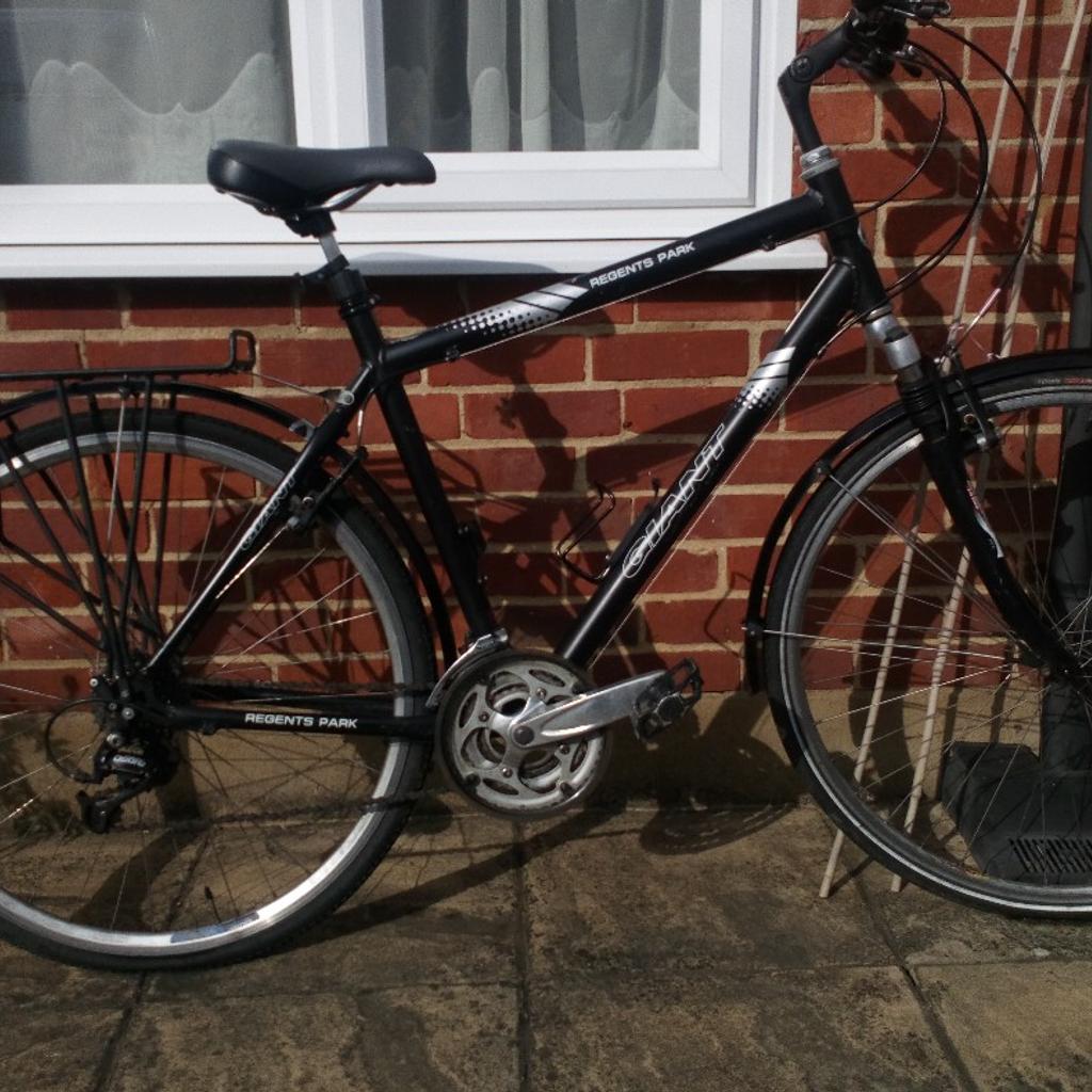 Giant regents park store bike