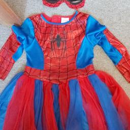 spider girl dress up costume aged 3-4 has been worn but lots of wear left in comes with mask.