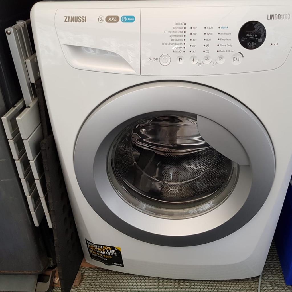 Zanussi Lindos 300 XXL 10kg Washing Machine in L34 Knowsley for £160.00