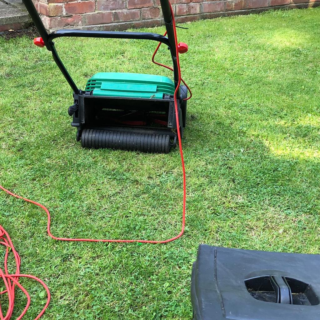 Qualcast Lawn MowerBosch Engineering. in Trafford für 35,00 £ zum