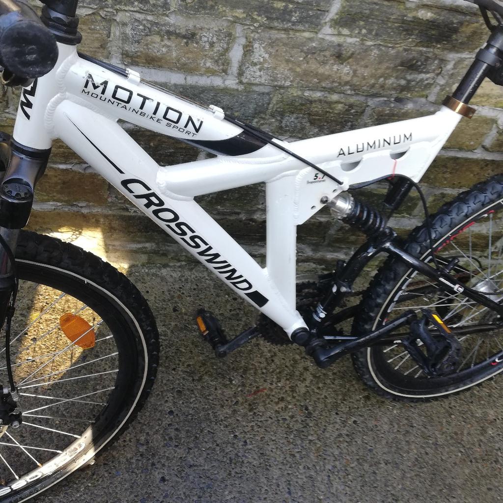 rückleuchte rennrad Amitor Rücklicht Fahrrad mit Bremslicht, StVZO Zugelassen Fahrrad Rücklicht LED USB C Aufladbar Batterie, IPX6 Wasserdicht Fahrrad Rückleuchte, Fahrradlicht Hinten Sattelmontage für MTB/Rennrad/Ebike Sport & Freizeit Radwende British Pedal Company Choose Option:Goggles Clear/Silver with Smoke Lens