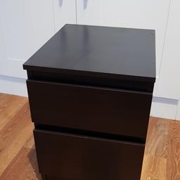 A pair of bedside drawers (only one in photo)
Dimensions approx 35cm wide x 40 cm deep x 50cm high.
Few slightly raised marks where screws are but top condition and bargain for £15 (now reduced to £10!)