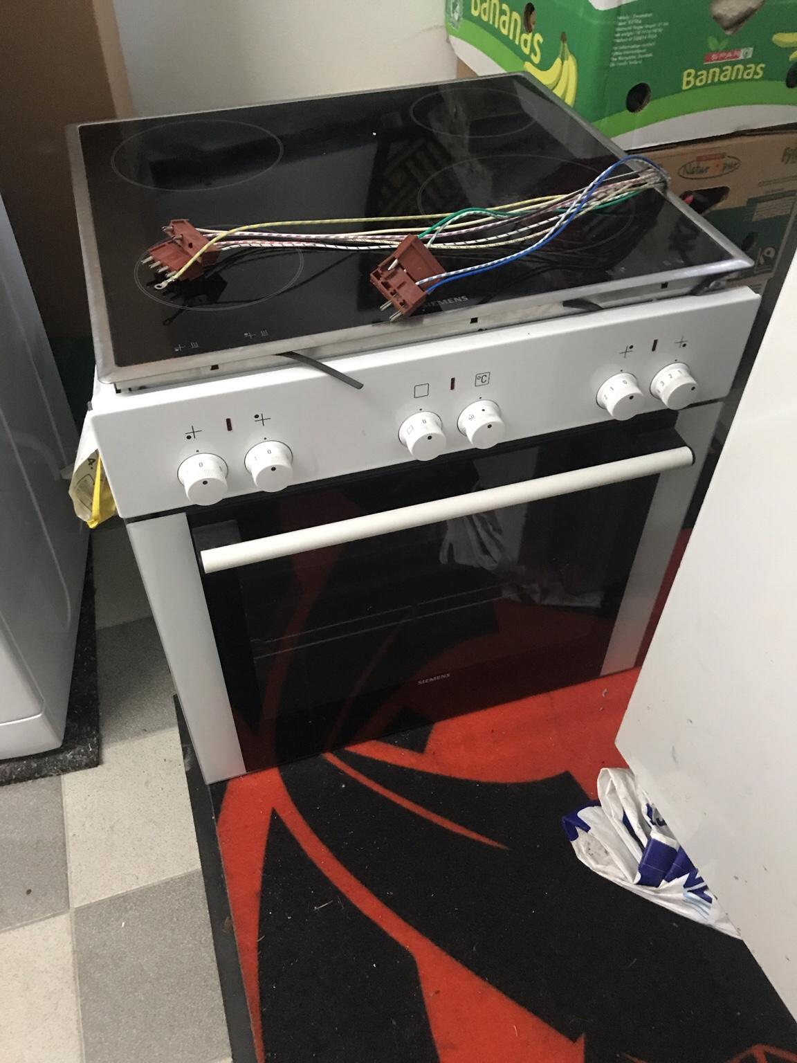 Spares2go Reglerknöpfe Für Hotpoint Herd & Ceranfeld – Schwarz, Passend Für Viele Modelle (2 Stück)