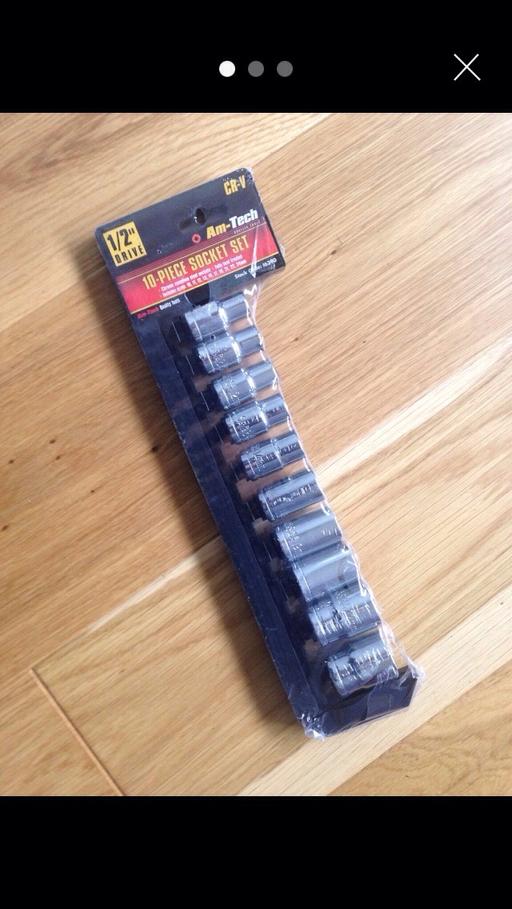 Vehicles Greater Manchester Manchester - Photos for 10 piece socket set 1/2