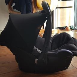 Maxi Cosi car seat hood in good condtion. Hood only.