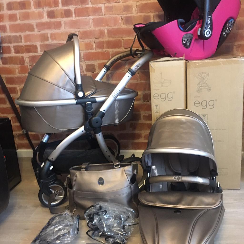 Egg hollywood 2025 travel system