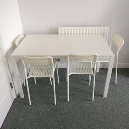 White dining table with 4 chairs. Great condition! Light and comfortable! Fantastic price!

Measurements are: 125cm length, 75cm width, 75cm height

Any questions please let me know.

This is a pick up only.