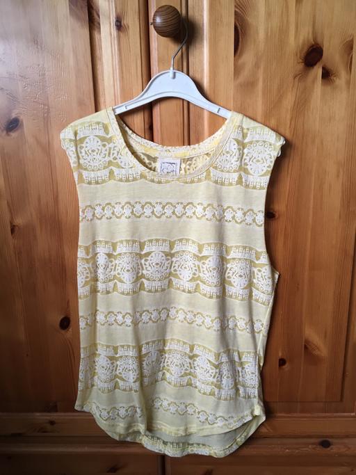 Buy & Sell County Durham Stockton-on-Tees - Photos for Lemon Vest Top Size Small 6-8