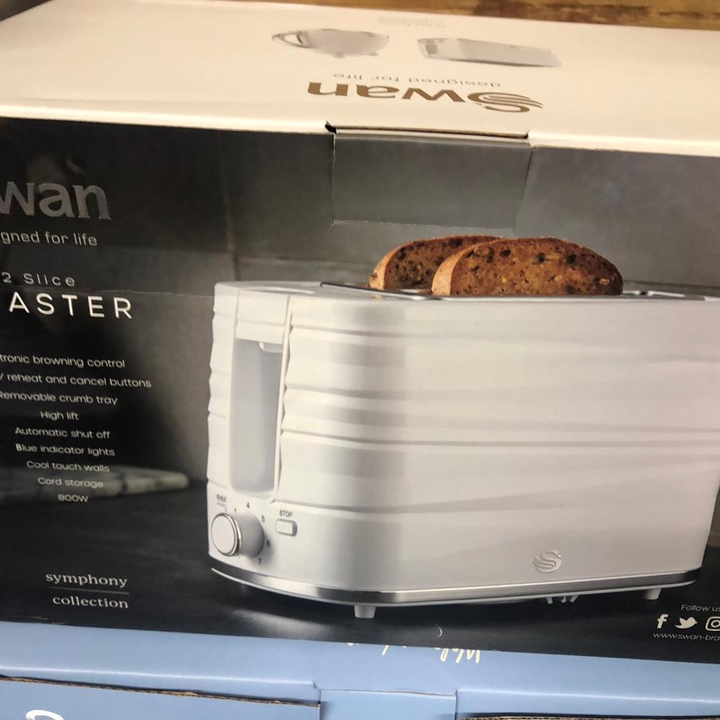 Swan toaster and kettle brand new symphony in Heath & Reach for £35.00 for sale Shpock