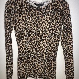 Leopard sweater size 4