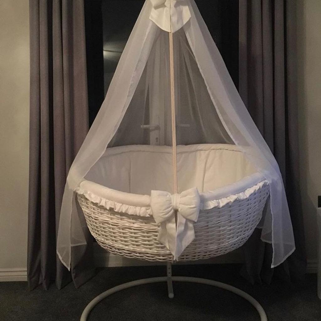 Leipold best sale moses basket