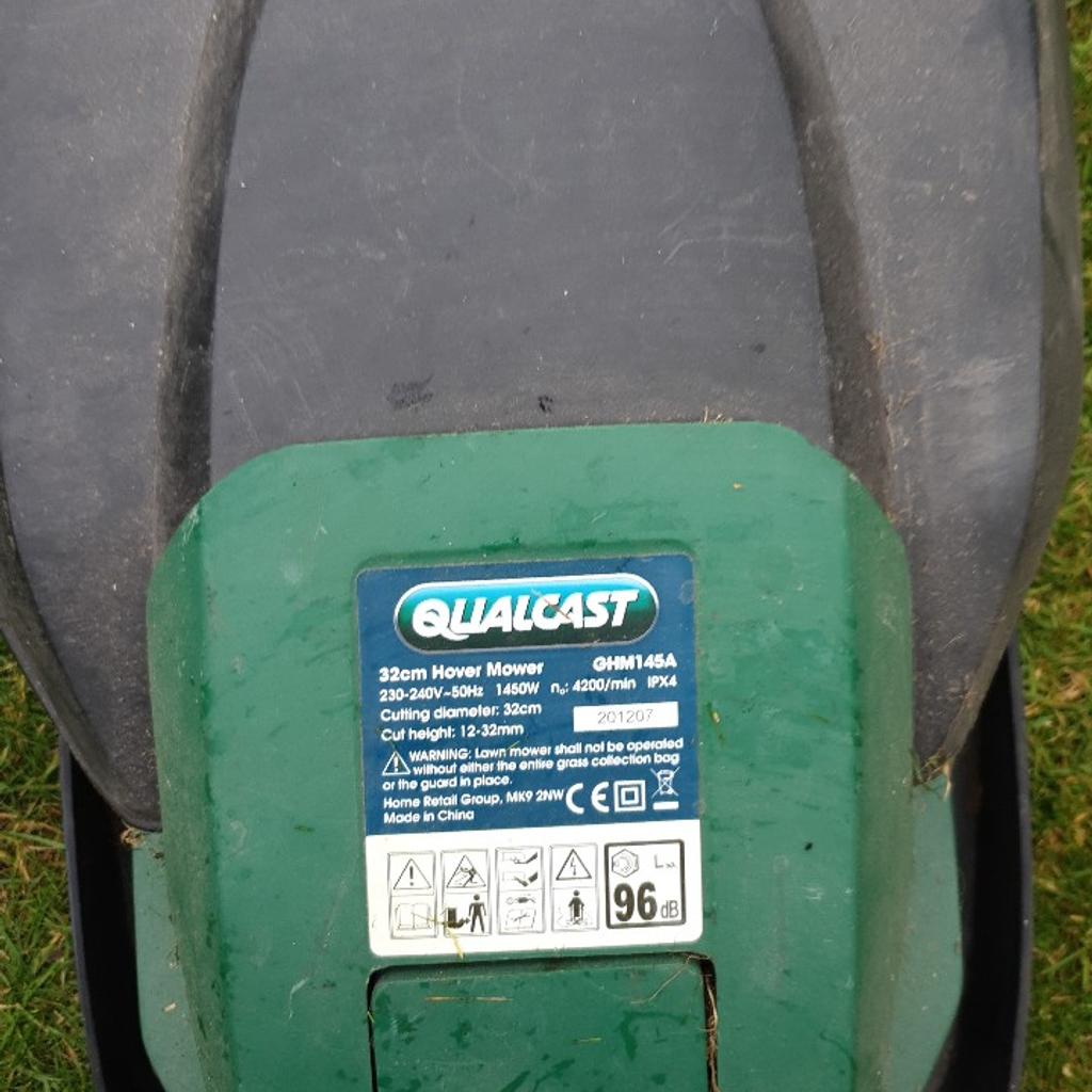Qualcast GHM145A 32CM Hover Mower in London Borough of Havering for £20