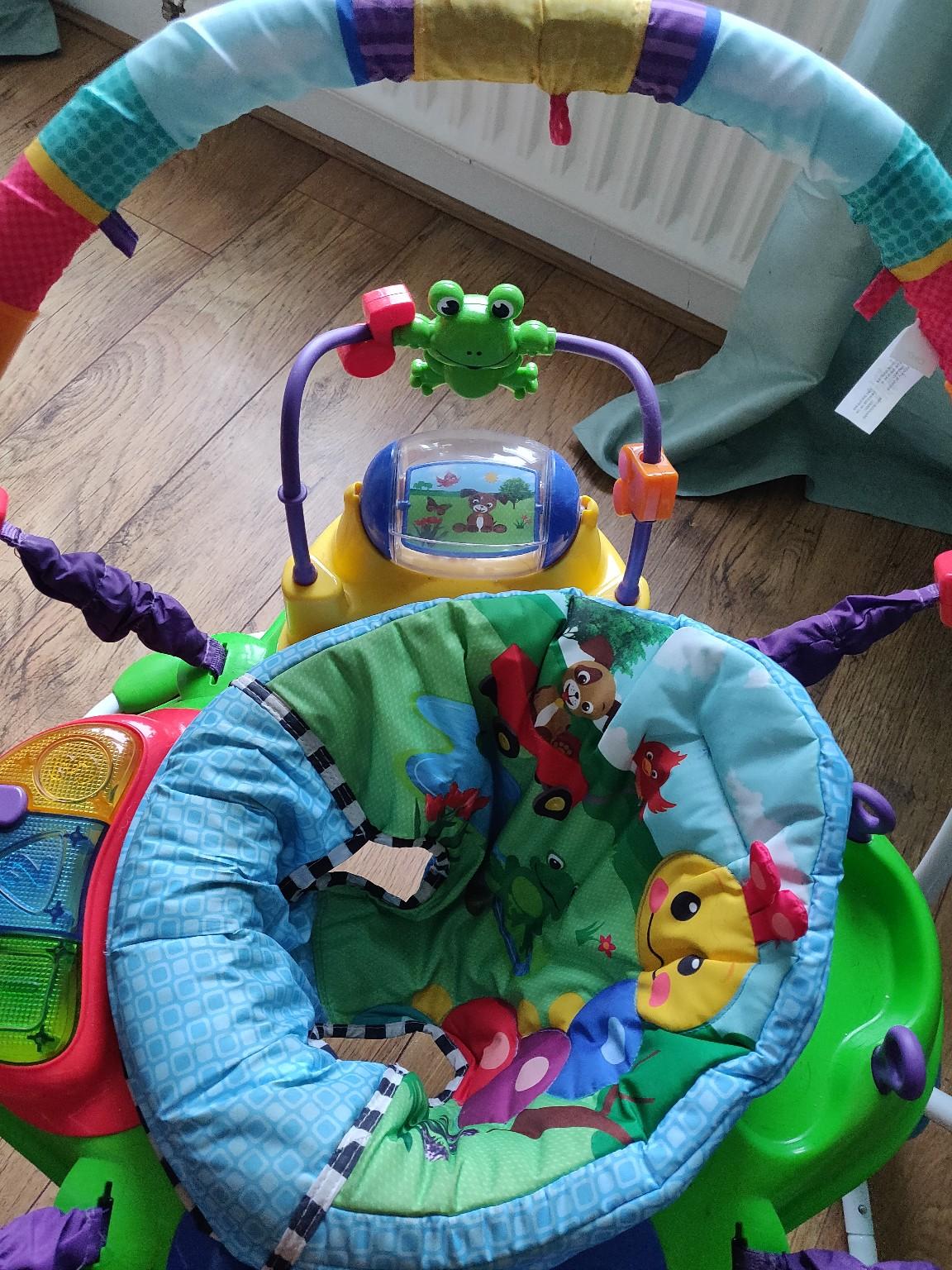 Baby Einstein Jumperoo, Bouncer, Walker, Ball in LE11 Charnwood für £