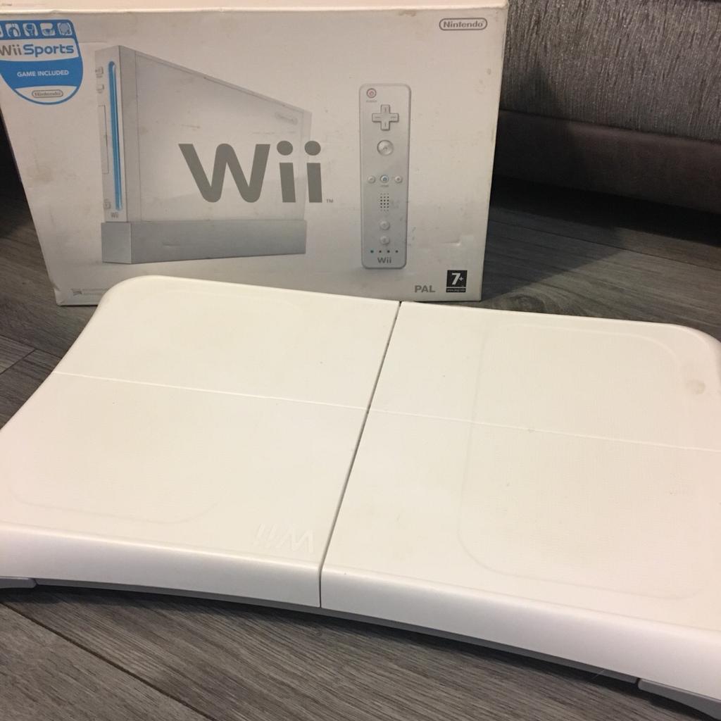 Nintendo wii and board in LS26 Leeds für 30,00 £ zum Verkauf Shpock DE