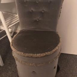 Hi I have a cute small chair which can be up cycled, it has wheels underneath for moving around. It’s light green velvet material..

Collier Row collection and please no timewasters