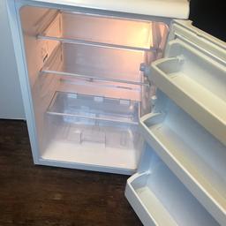 Beko under counter fridge in good clean condition 
Few marks outside but spotless inside fully working only selling as having kitchen redone and bought a fridge freezer combined