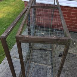 Free to a good home this 4ft x 2ft rabbit run