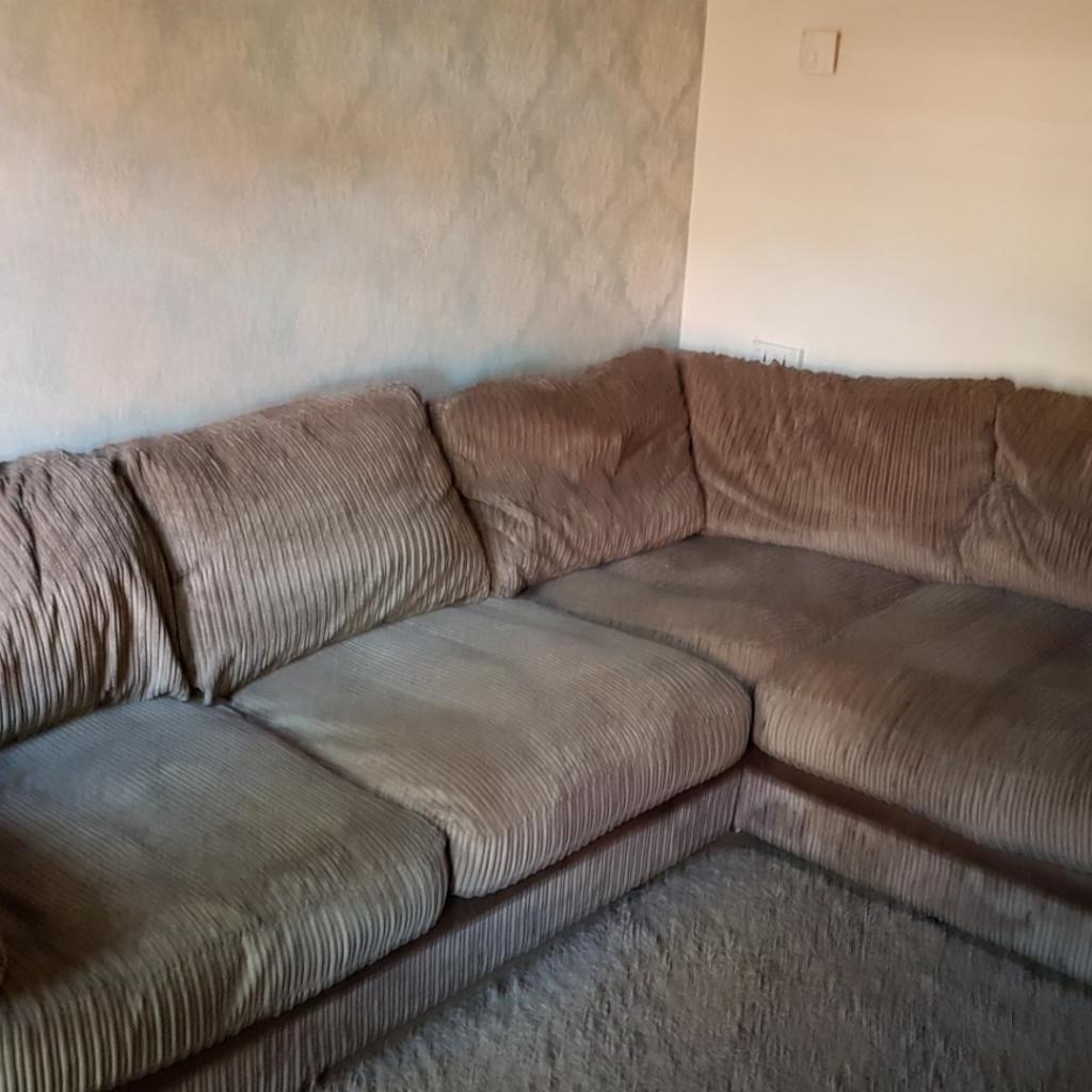 Corner Sofa (large) in WA2Fearnhead für 100,00 £ zum Verkauf Shpock DE