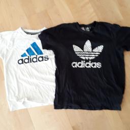 Verkaufe zwei Adidas T-Shirts, Größe 140, gut erhalten, auch einzeln möglich, dann 7 €/ Stück. Versand ist möglich.