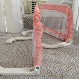 2 pink bed guards. Price each.
Excellent condition.
From smoke and pet free home.