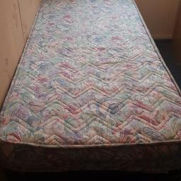 used but very good condition

single bed with matress

folding spring loaded legs for easy storage

wheels for easy movement

collection only from Castle Vale B35

£20