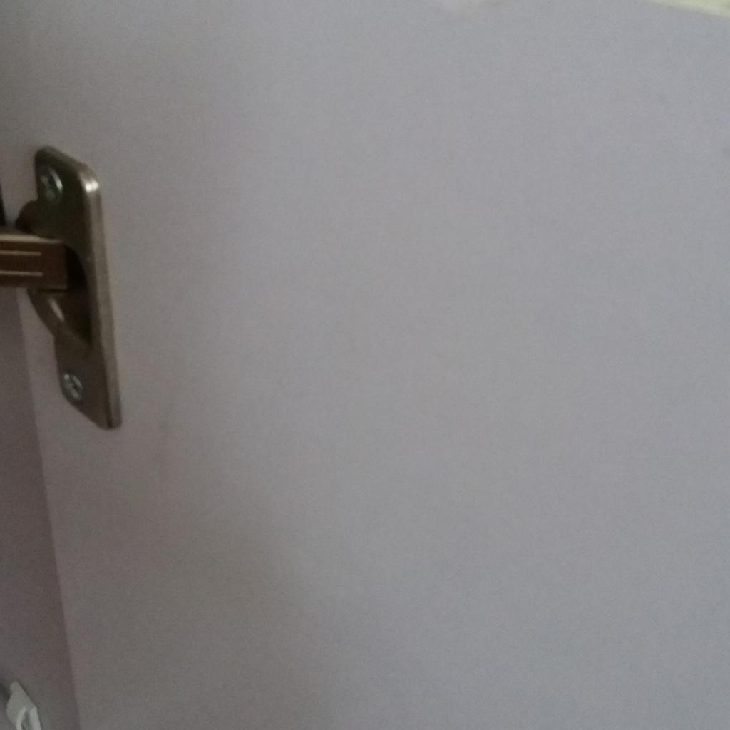 Bathroom vanity unit sink basin in BB1 Blackburn für 45,00 £ zum