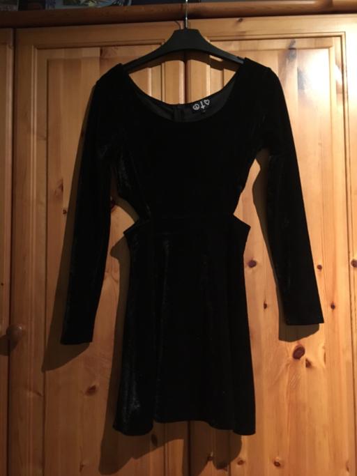 Buy & Sell County Durham Stockton-on-Tees - Photos for Black Velvet LBD Size 6