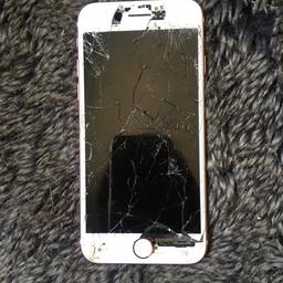 iPhone 7 : Es ist komplett kaputt man kann es nicht mehr einschalten bei fragen bei mir melden