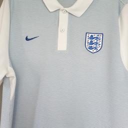 nike men polo shirt xl in great condition collection only