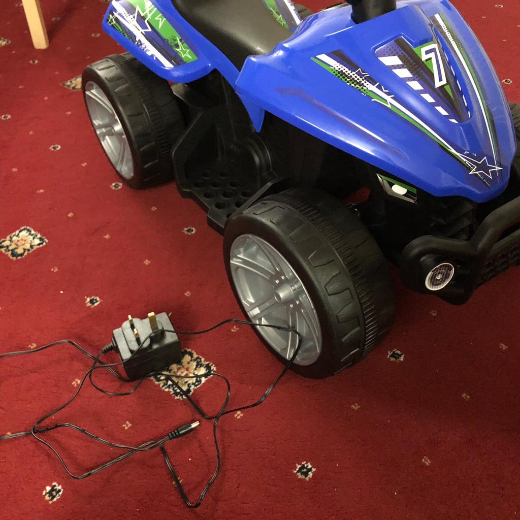 Roadsterz volt 6v electric deals ride on quad