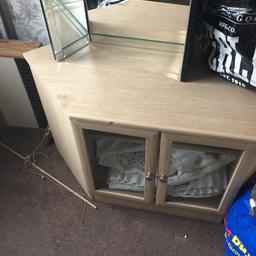 For sale tv corner unit with matching hifi cabinet with 2 glass doors and 3 draws both in good condition apart from corner cabinet has a mark on it not sure what it is and also a chip ( dent) at the front and the hifi cabinet has slight mark nothing major both can be varnished or painted. Need gone ASAP  pls no offers as already been reduced.This is the last price won’t be reduced further NEED GONE before Xmas PRICE IS FOR BOTH these do look lovely when put together 